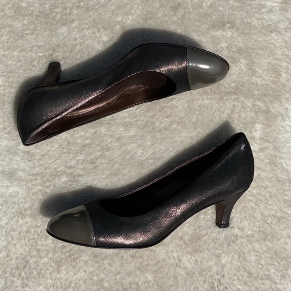 AGL Patent Cap Toe Pumps Francy Pebble Heels - Picture 3 of 7